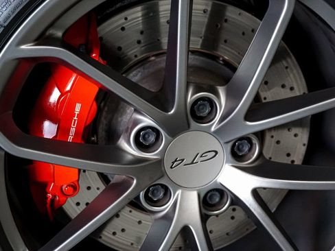 Used 2020 Porsche 718 Cayman GT4 RWD image 43