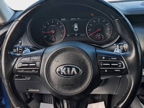 Used 2018 Kia Stinger Premium image 8