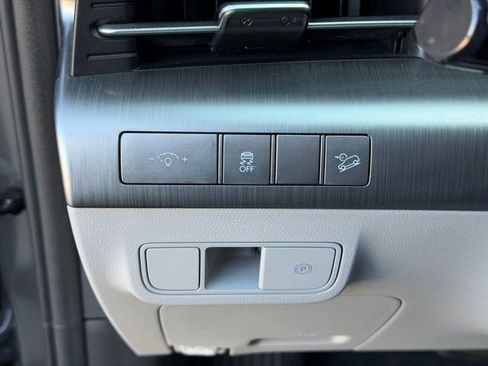 Certified 2024 Hyundai Kona SEL image 23