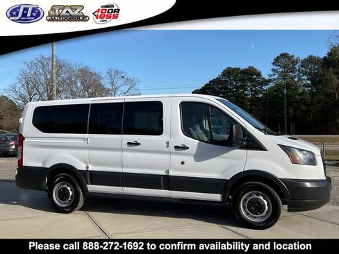 Used 2017 Ford Transit 150 XL image 8