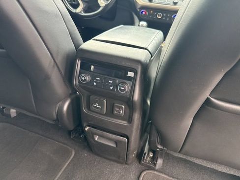 Used 2019 GMC Acadia Denali AWD/4WD image 12