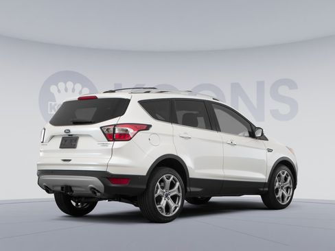 Used 2017 Ford Escape Titanium w/ Equipment Group 301A AWD/4WD image 4