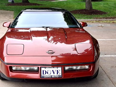 Used 1988 Chevrolet Corvette Coupe image 11