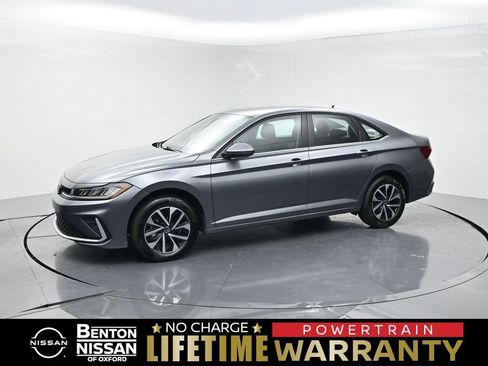 Used 2025 Volkswagen Jetta S FWD image 1