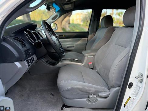 Used 2007 Toyota Tacoma PreRunner RWD image 17