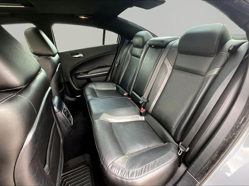 Used 2021 Dodge Charger SXT w/ Leather Interior Group RWD image 26