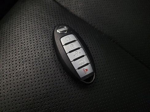Used 2020 Nissan Murano SL FWD image 32
