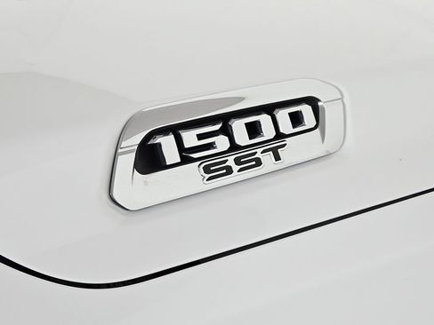 Used 2025 RAM 1500 Lone Star AWD/4WD image 6