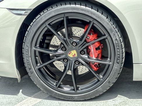 Used 2022 Porsche 718 Boxster S RWD image 21
