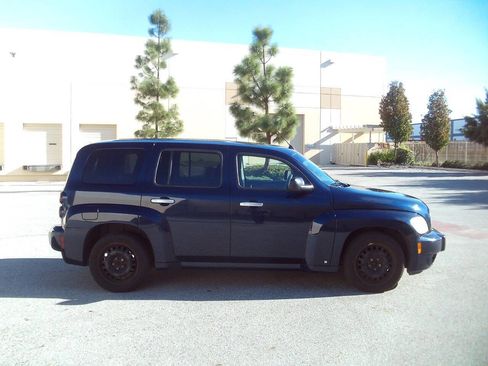 Used 2007 Chevrolet HHR LS image 12
