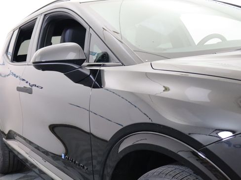 New 2026 Chevrolet Equinox EV RS image 3