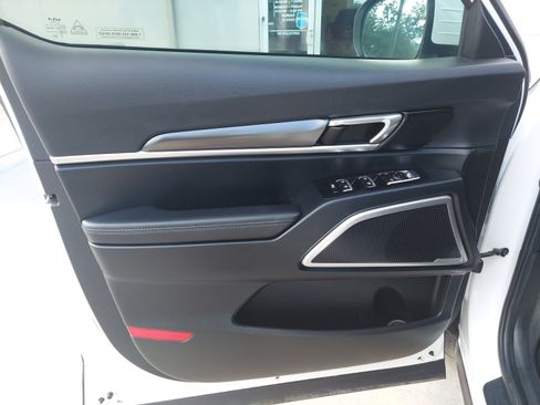 Used 2024 Kia Telluride S w/ S Sunroof Package FWD image 29