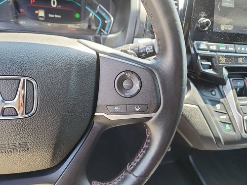 Used 2024 Honda Odyssey Sport image 18