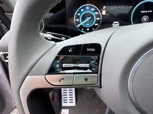 New 2025 Hyundai Elantra SEL image 14