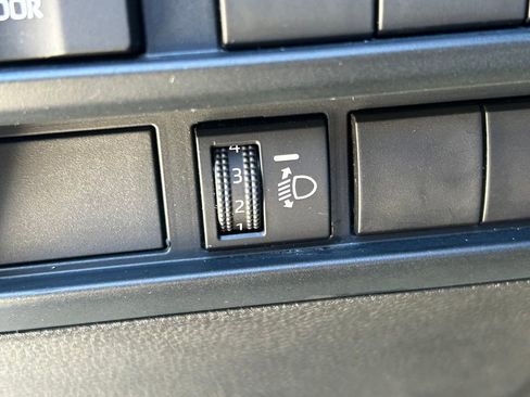 Used 2022 Toyota Tundra SR5 image 22