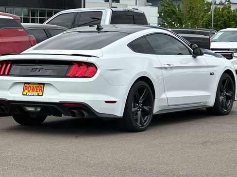 Used 2022 Ford Mustang GT Premium w/ Equipment Group 401A RWD image 4