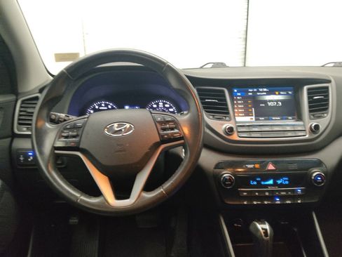 Used 2017 Hyundai Tucson SE Plus AWD/4WD image 22