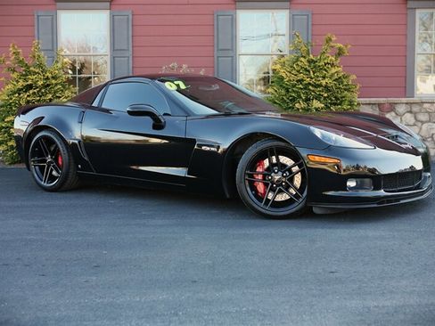 Used 2007 Chevrolet Corvette Z06 w/ Preferred Equipment Group image 5