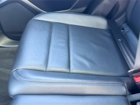 Used 2019 Porsche Cayenne image 29