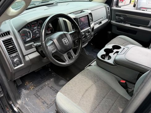 Used 2019 RAM 1500 Big Horn AWD/4WD image 23