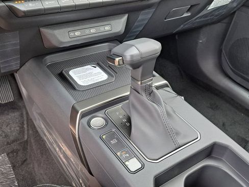 New 2027 Kia Seltos S FWD image 11