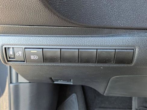 Used 2024 Toyota Corolla LE FWD image 11