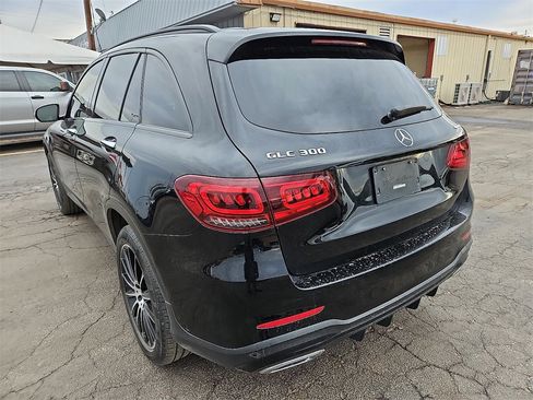Used 2022 Mercedes-Benz GLC 300 4MATIC image 5