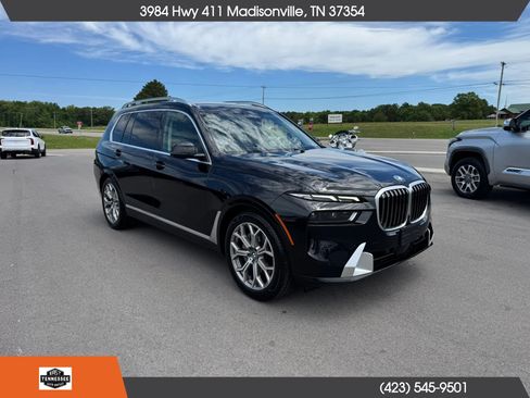 Used 2023 BMW X7 xDrive40i AWD/4WD image 1