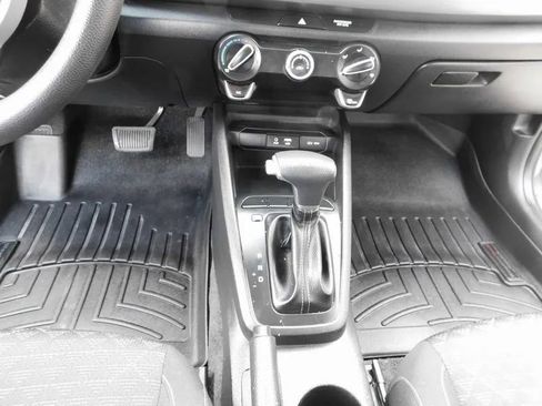 Used 2020 Kia Rio S image 25