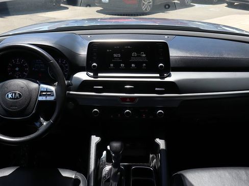 Used 2021 Kia Telluride LX AWD/4WD image 35