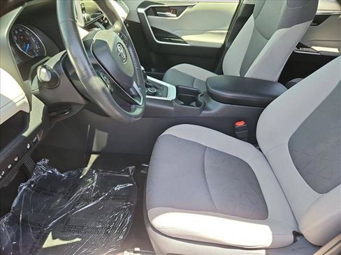 Used 2020 Toyota RAV4 XLE w/ Convenience Package AWD/4WD image 23