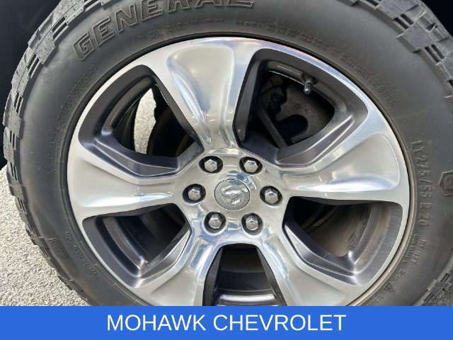 Used 2022 RAM 1500 Laramie w/ Sport Appearance Package AWD/4WD image 33