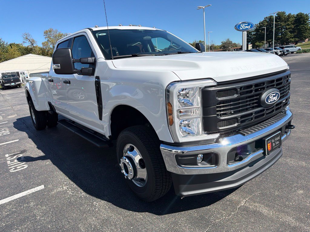 New 2027 Ford F350 XL AWD/4WD image 7