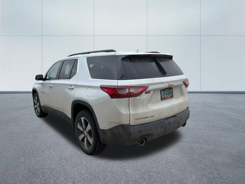 Used 2020 Chevrolet Traverse LT w/ LT Premium Package AWD/4WD image 7
