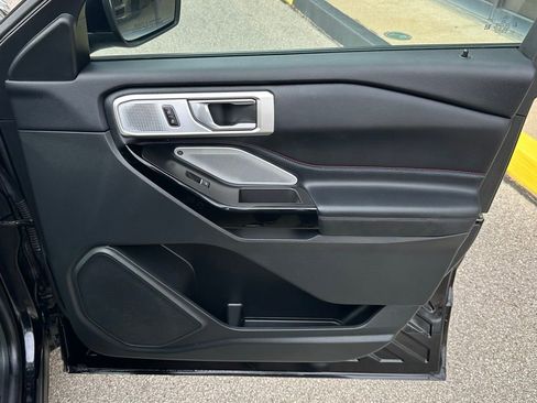 Used 2023 Ford Explorer ST w/ Equipment Group 401A image 34