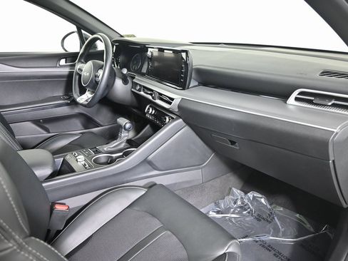 Used 2023 Kia K5 GT-Line image 14