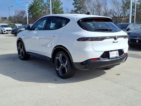 New 2026 Alfa Romeo Tonale Veloce w/ Quick Order Package 23H Volce image 9