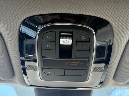 Used 2022 Hyundai Santa Fe SEL w/ Convenience + Premium Package image 29