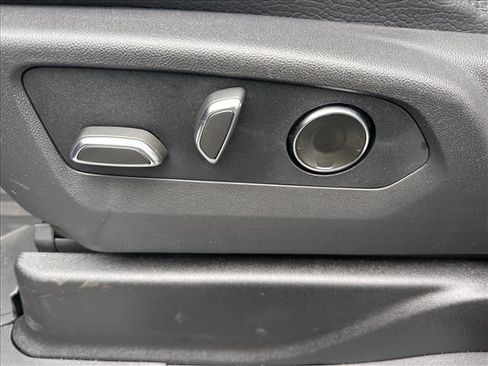 New 2026 GMC Yukon XL Denali w/ Denali Reserve Package image 28