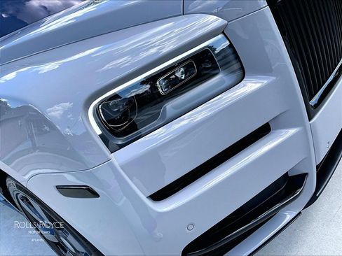 Certified 2021 Rolls-Royce Cullinan AWD/4WD image 24