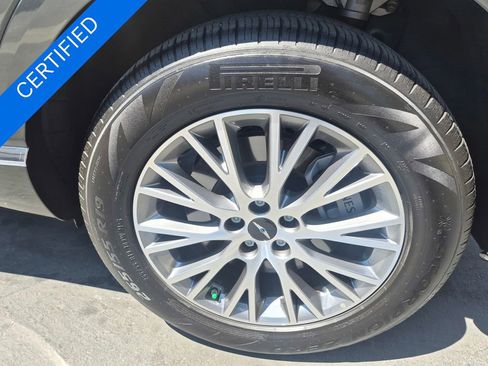 Used 2026 Genesis GV80 2.5T RWD image 8