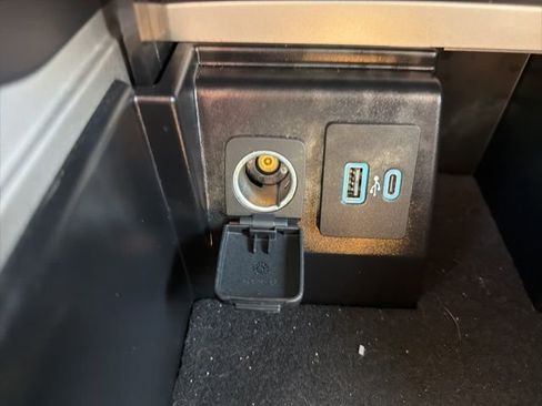 Used 2023 Ford Explorer ST w/ Equipment Group 401A image 39