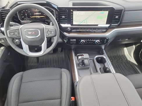 New 2026 GMC Sierra 1500 Elevation image 22