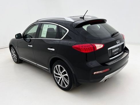 Used 2017 INFINITI QX50 AWD w/ Deluxe Touring Package image 17