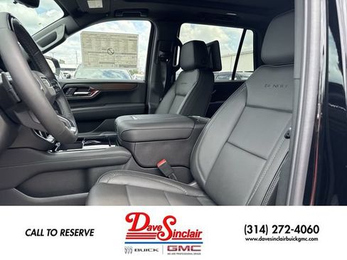 New 2026 GMC Yukon Denali w/ Denali Reserve Package AWD/4WD image 11