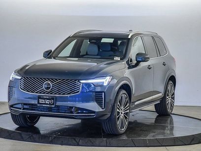 Used 2025 Volvo XC90 B5 Core w/ Protection Package Premier