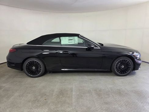 New 2027 Mercedes-Benz CLE 300 4MATIC Cabriolet image 18
