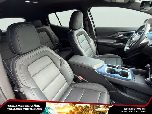 Certified 2025 Chevrolet Equinox EV LT w/ Convenience Package FWD image 33