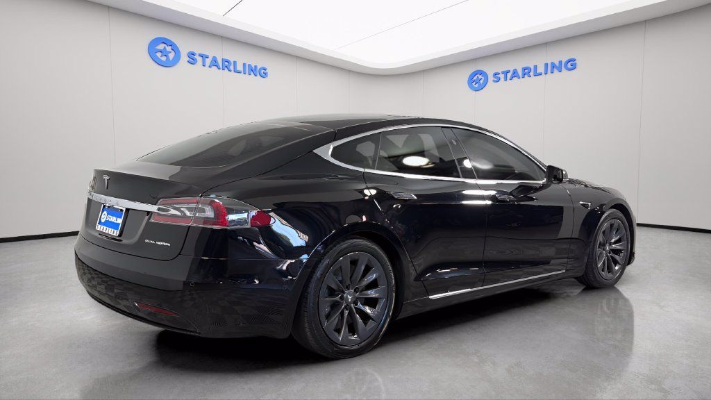Used 2020 Tesla Model S Long Range AWD/4WD image 10