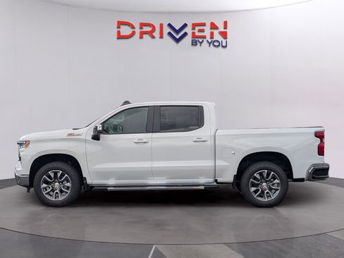 New 2026 Chevrolet Silverado 1500 LT AWD/4WD image 2